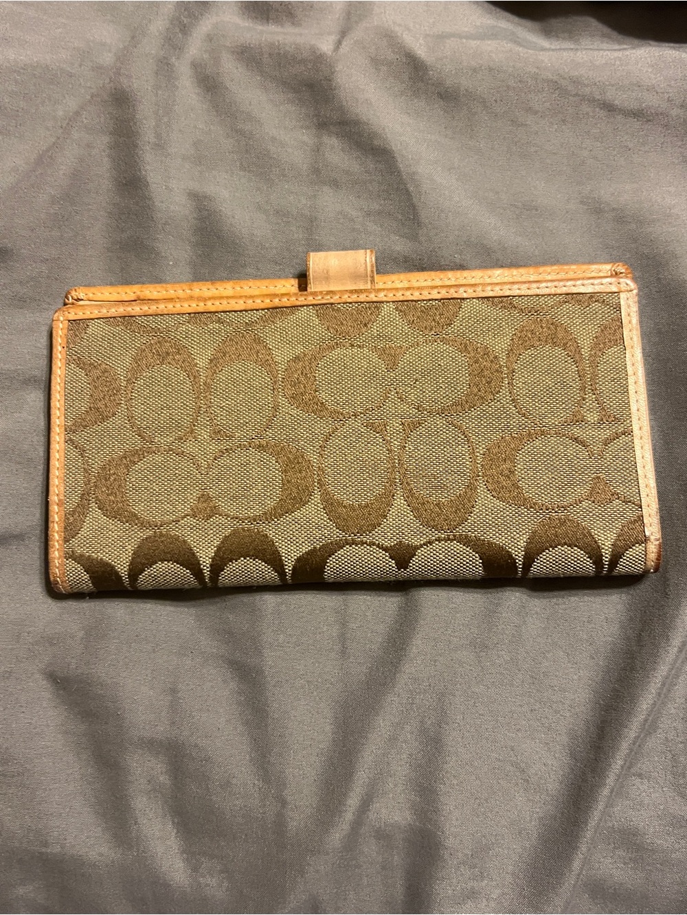 Coach Continental Checkbook cover wallet  in Khaki/Brown Signature Canvas